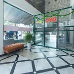 Oyo 1045 Azimuth Hotel