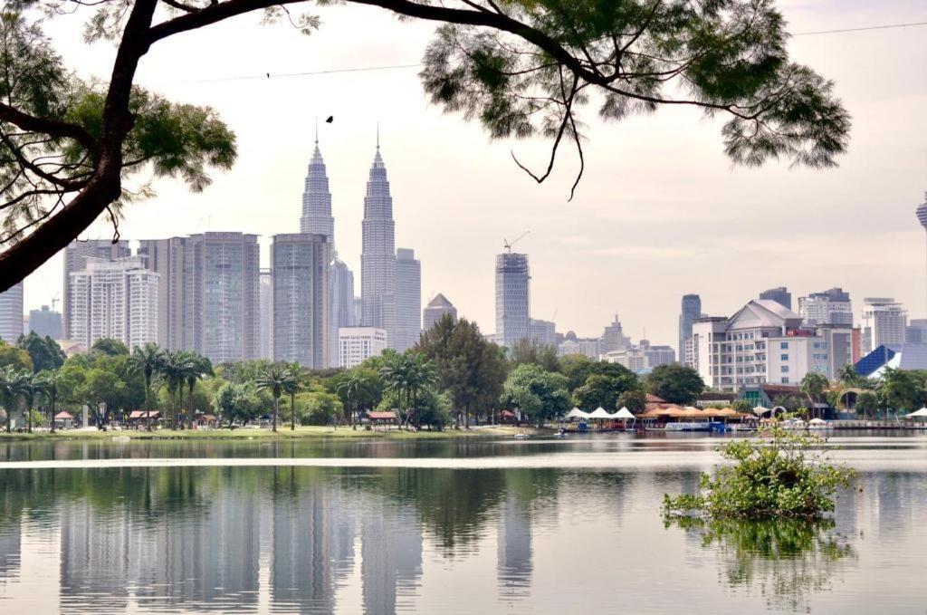 Oyo 1045 Azimuth Kuala Lumpur